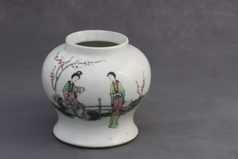Chinese Handicraft- Porcelain